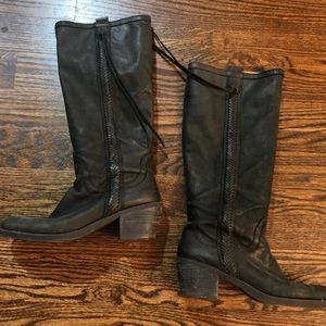 Steven Madden black boots